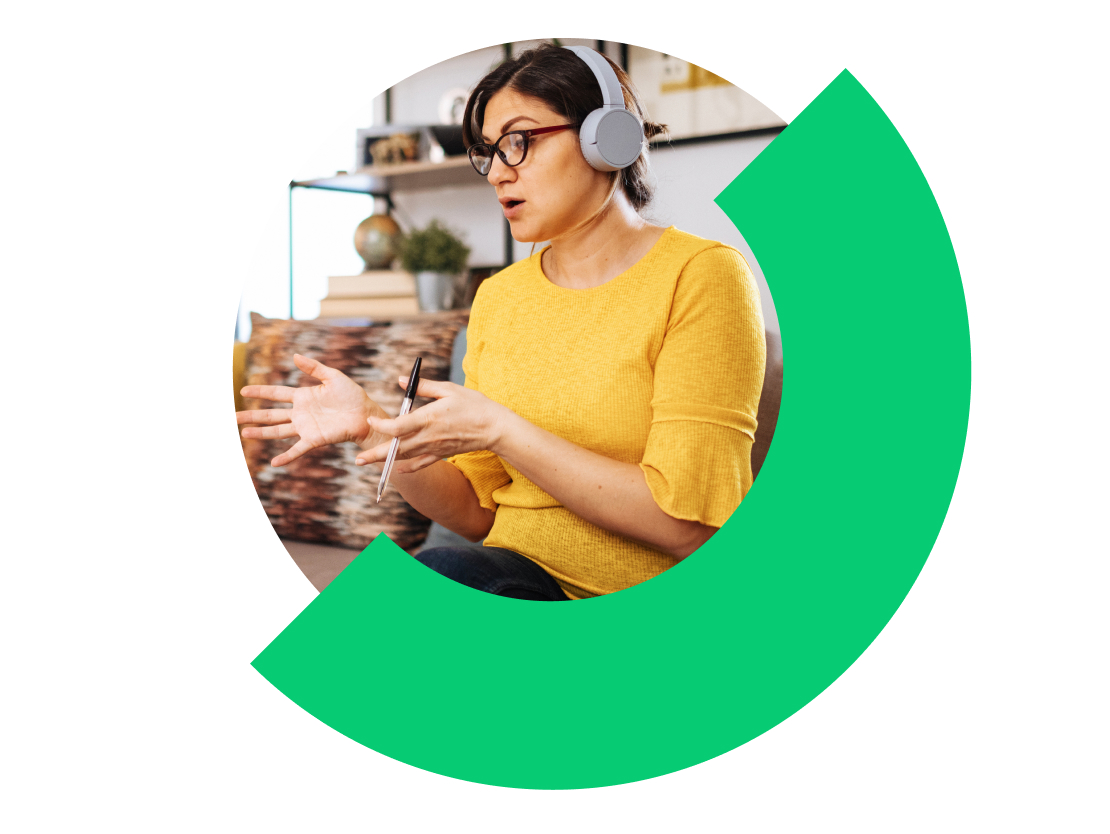 Teacher working remotely and teaching a class using GoTo Webinar.