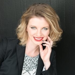 Melissa Van Dover headshot.