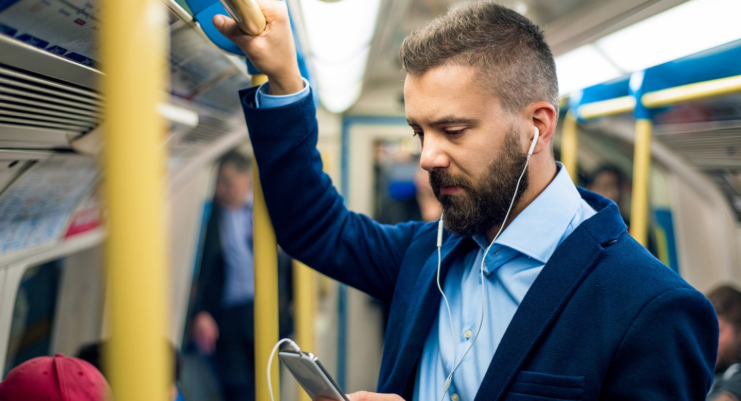 blog-mobile-apps-modern-working---iStock-512219340-jpeg