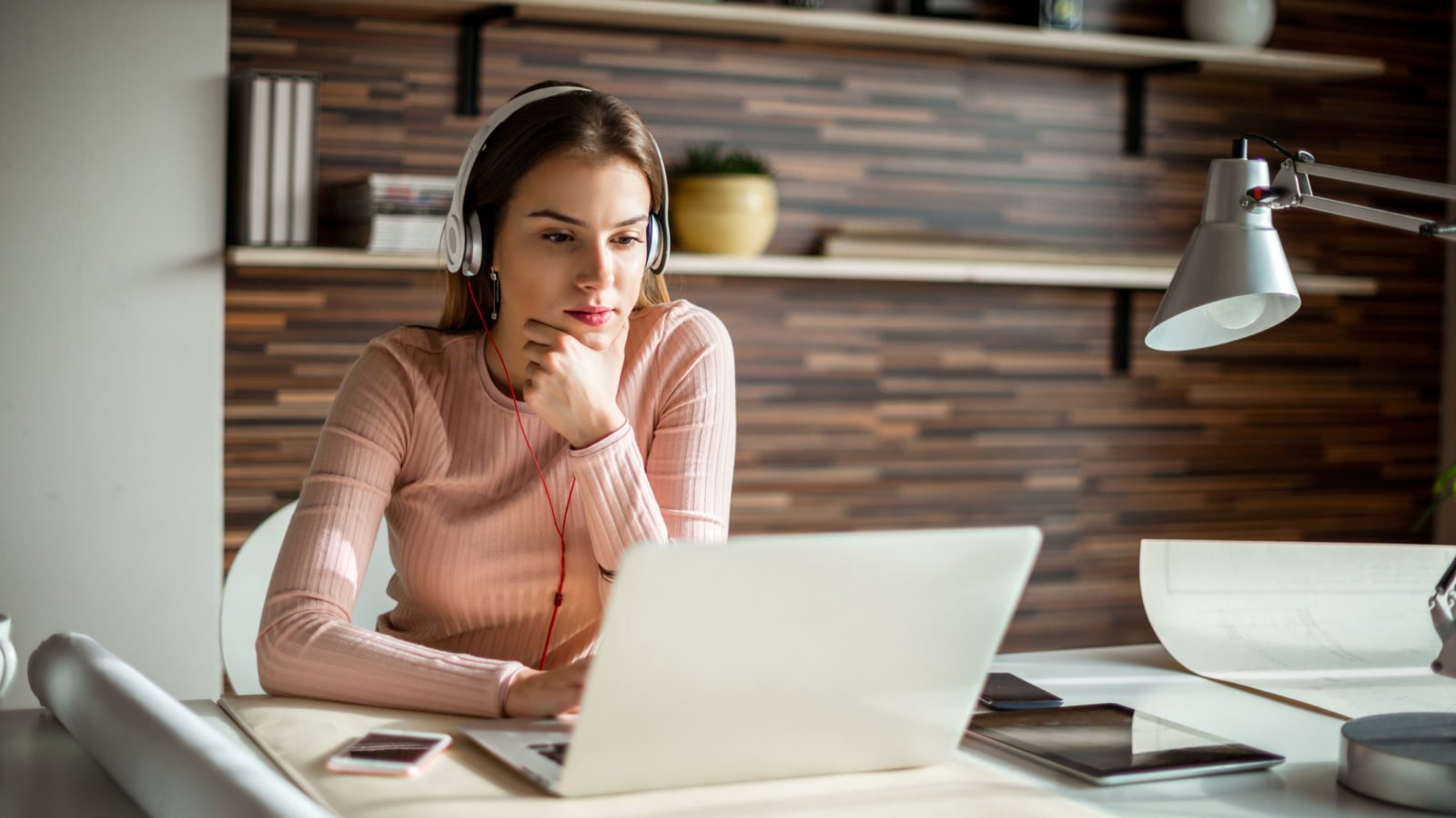 iStock-615795106-1600x900